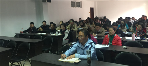 成人抖音
组织学工干部专题培训