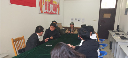 “赢在南京”大学生创业大赛宣讲会在成人抖音
举办