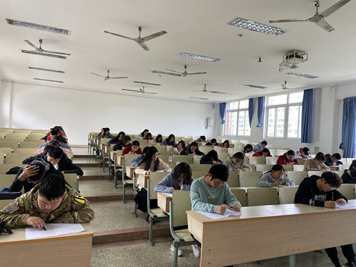 提优班选拔考试-英语2_副本.jpg 提优班选拔考试-英语2_副本.jpg