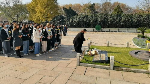 图片1_副本.png 图片1_副本.png