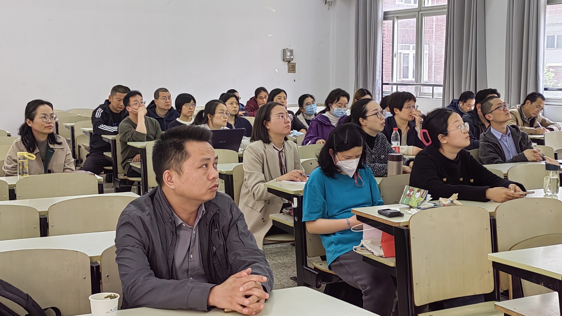 培训会.jpg 培训会.jpg